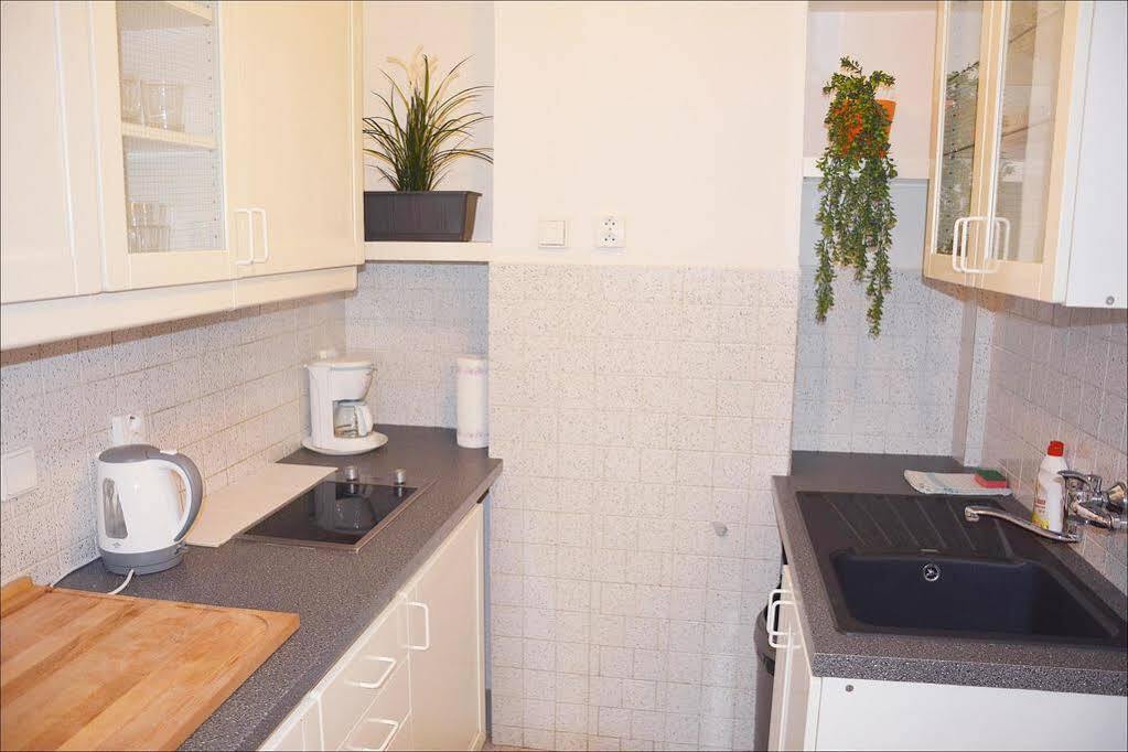 Apartmany Machek Прага Экстерьер фото