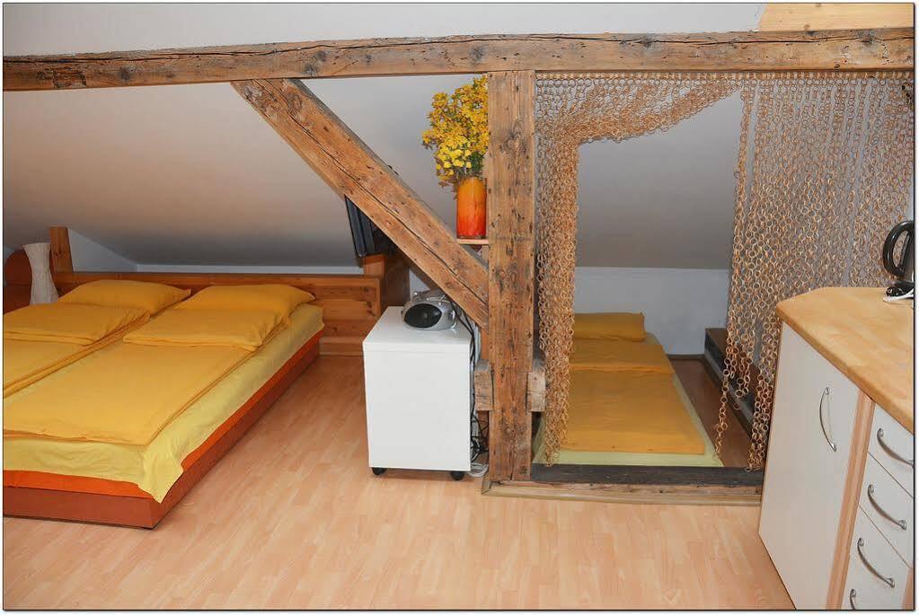 Apartmany Machek Прага Экстерьер фото