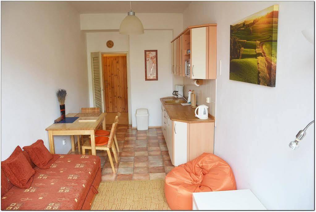 Apartmany Machek Прага Экстерьер фото